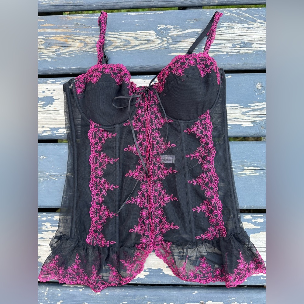 La Vie En Rose Black Chemise with Fuchsia Lace